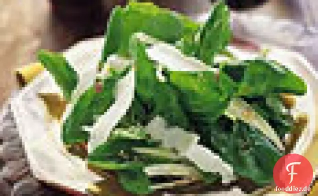 Salat aus Fenchel, Rucola und Ricotta Salata