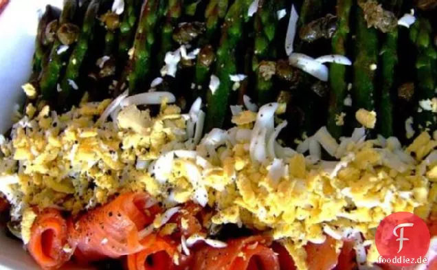 Kühler Spargel-Lachs-Salat