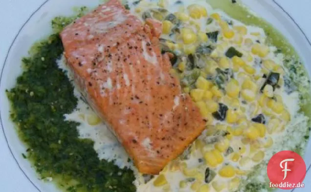 Alaska Lachs W. Tomatillo Sauce, Frischer Mais & Poblano Chile