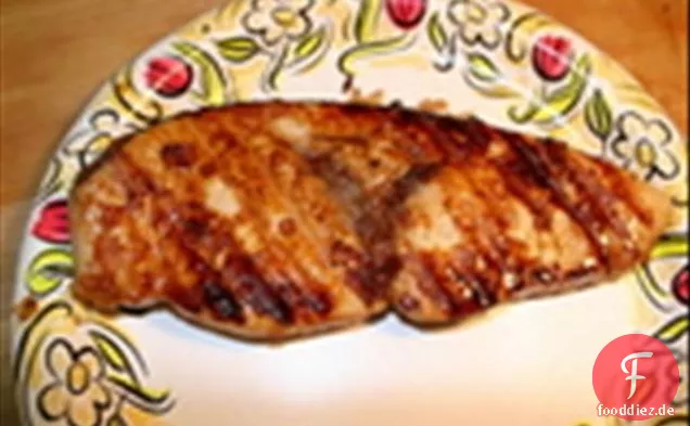 Zitrus marinierter Schwertfisch