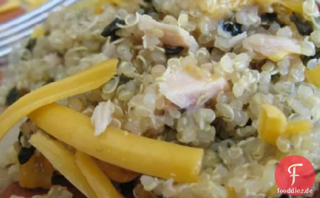 Einfache Ein-Gericht-Quinoa und Thunfisch