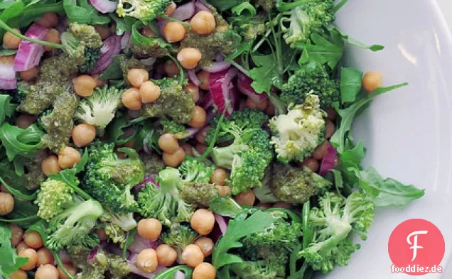 Brokkoli, Kichererbsen Und Pesto