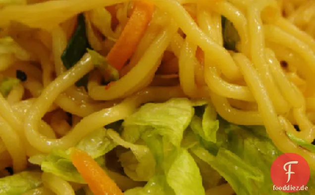 Kalter Udon-Nudelsalat
