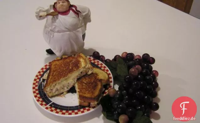 Thunfisch Mit Tomaten-Kapern-Basilikum-Sauce