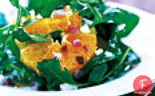 Rucola-Salat mit Orangen, Granatapfelkernen und Ziegenkäse