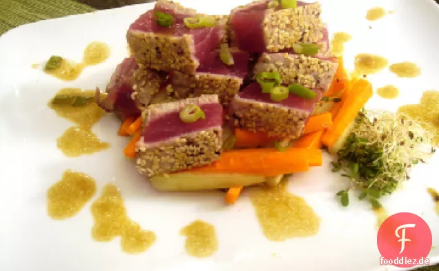 Gebratener Thunfisch mit Frühlingszwiebeln-Wasabi-Sauce