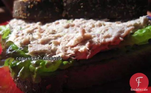Thunfischsalat oder Sandwichaufstrich