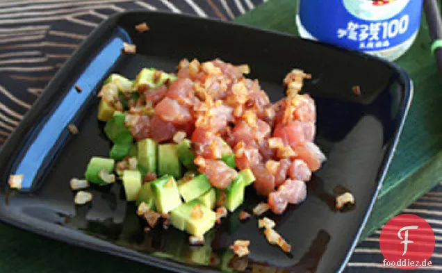 Thunfisch-Tartar mit Avocado und knusprigen Schalotten Rezept
