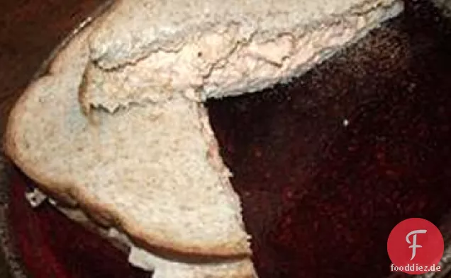 Süßer und würziger Thunfischsalat