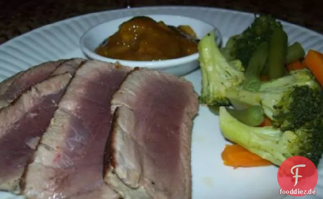 Kubanischer Ahi mit Bananen-Mango-Chutney