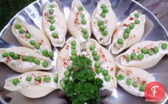 Thunfisch & Erbsensalat in Muscheln