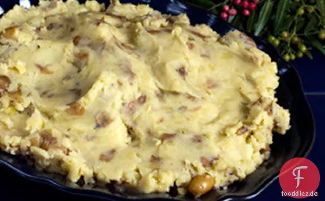 Getrüffelte Fingerling zertrümmerte Kartoffeln