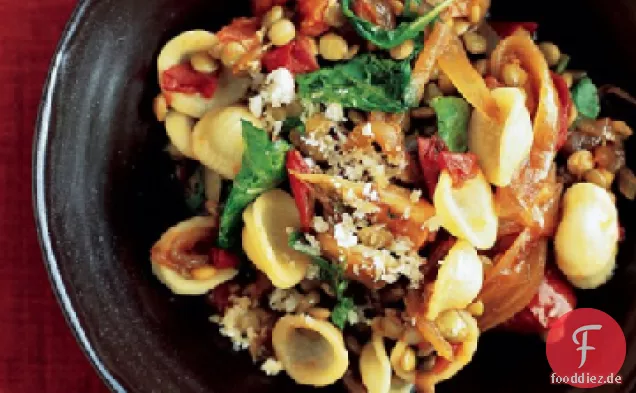 Pasta mit Linsen und Rucola