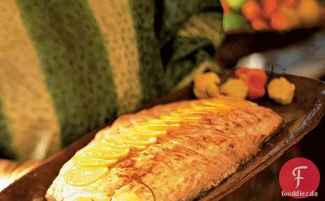 Gegrillter Apfel-geräucherter Streifenbarsch