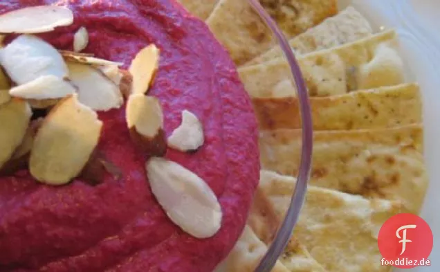 Rüben-Kichererbsen-Mandel-Dip
