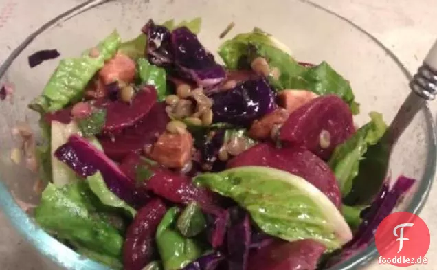 Rüben- und Rotkohlsalat