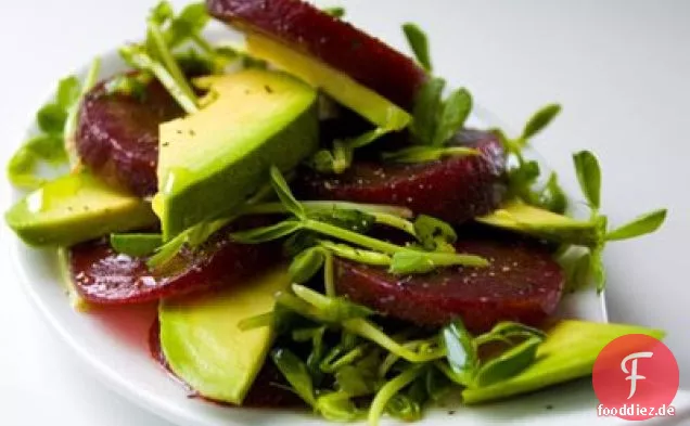 Einfacher Avocado-Rübensalat