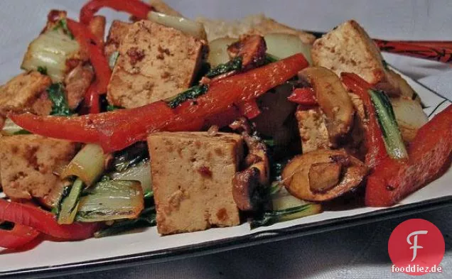 Hoisin-Tofu Mit Gemüse