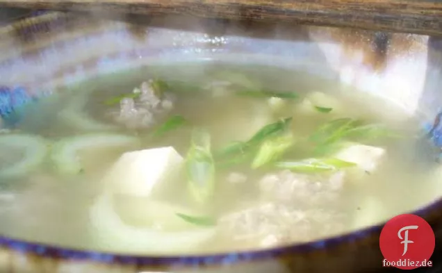 Kang Jyd Taohu (thailändische Tofusuppe)