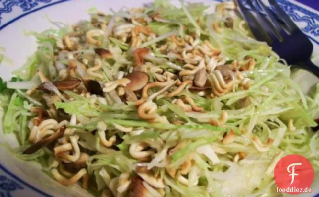 Trudis orientalischer knuspriger Salat