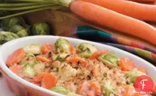 Würzige Rosenkohl und Karotten