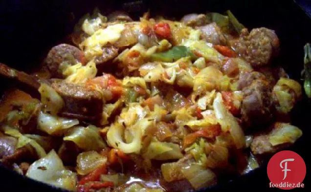 Bier-Bratwurst und Kraut