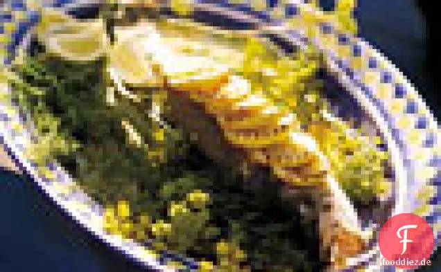 Gegrillter Streifenbarsch mit Zitrone und Fenchel