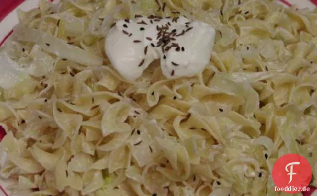 Frugal Gourmet's polnische Nudeln und Kohl