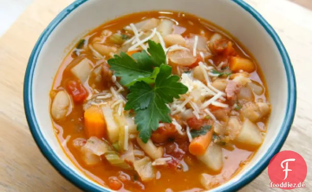 Fleischigen Minestrone