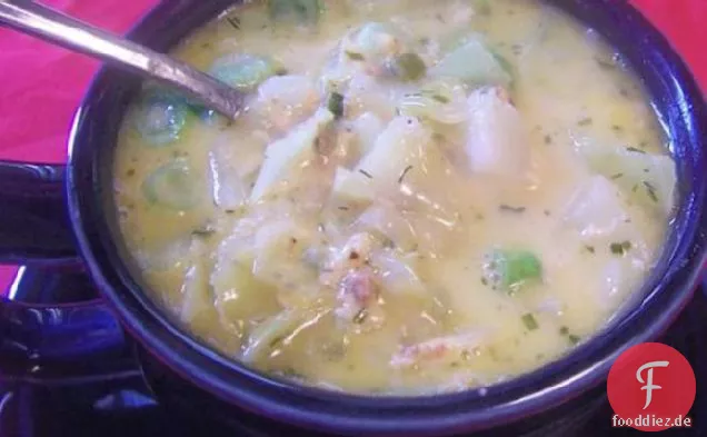 Kohlsuppe mit Käse