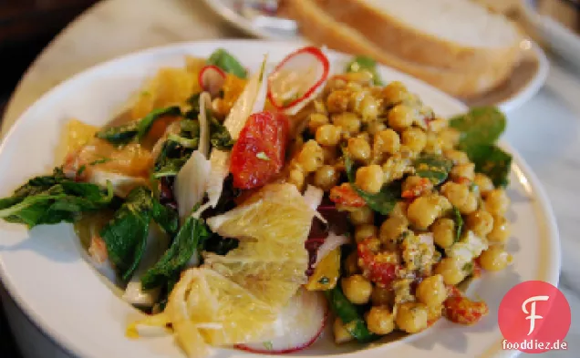 Würziger Orangen-Hühnersalat