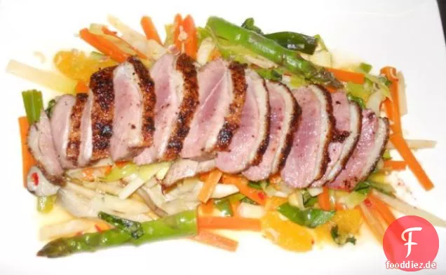 Warme Ente und Orangensalat