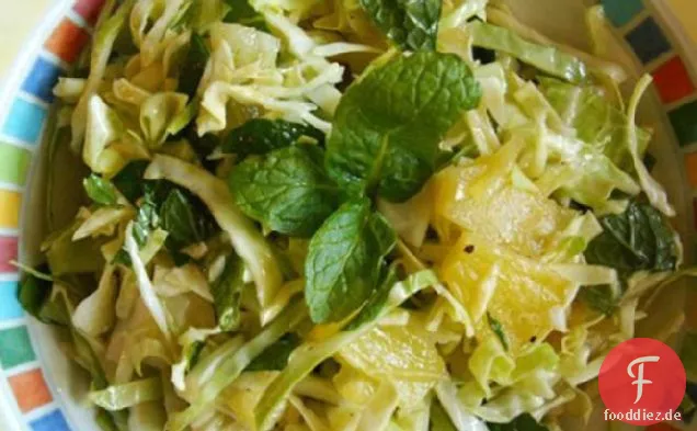 Ananas-Minze-Krautsalat