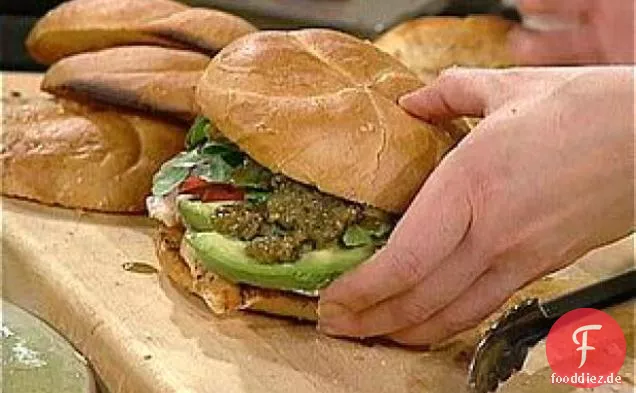Gegrillte Honig-Limetten-Hühnchen-Sandwiches