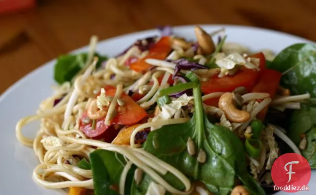 Asiatischer Nudelsalat