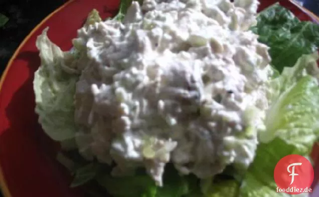 Sauerrahm-Estragon-Hühnersalat