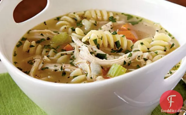 Schnelle Hühnernudelsuppe