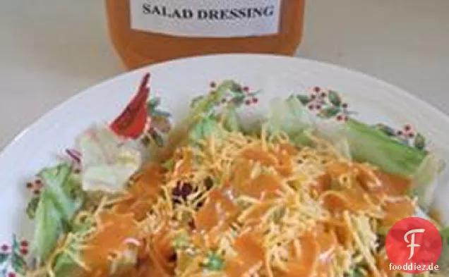 Küchenspüle Salatdressing