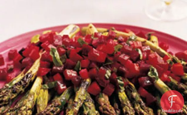 Rüben-Gurken-Genuss mit gegrilltem Spargel