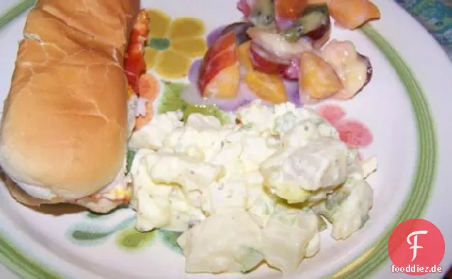 Vickis klassischer Kartoffelsalat