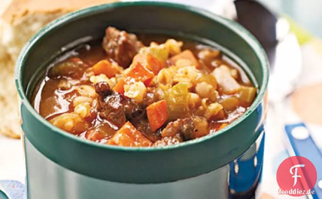 Gerste und Rindfleischsuppe