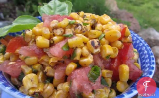 Mais- und Tomatensalat