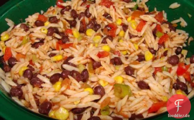 Orzo und Schwarze Bohnen Salsa Salat