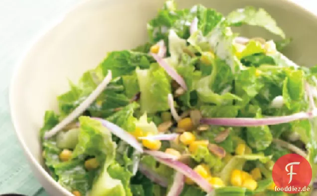 Romaine-Salat mit Mais und Pepitas