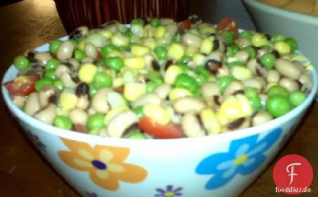 Schwarzäugiger Erbsensalat
