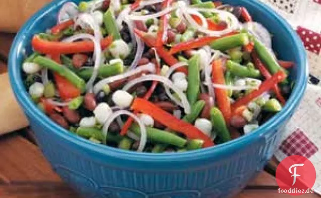 Hominy Bohnen-Salat