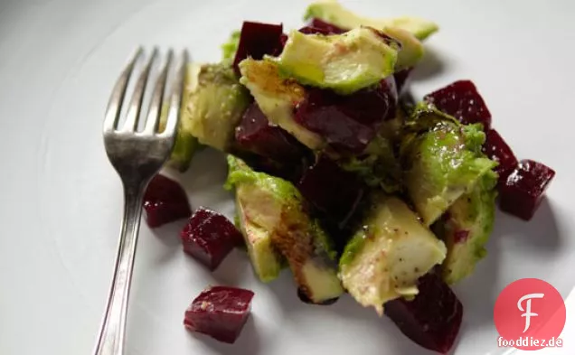 Gebratener Rüben-Avocado-Salat
