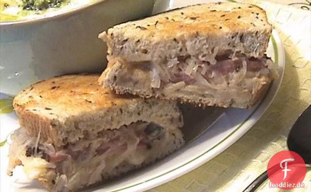 Gegrillte Reuben Sandwich