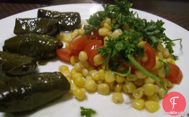 Mais-Tomaten-Petersilie-Salat
