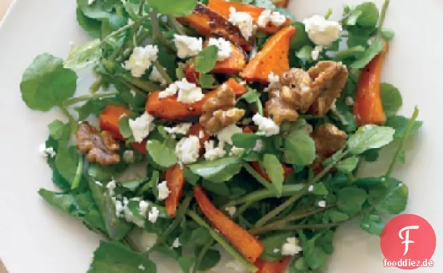 Brunnenkressesalat mit gerösteten Süßkartoffeln